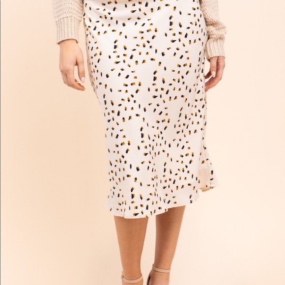 Midi Leopard Skirt - Picture 3 of 4